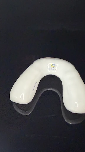 Resultado de tratamiento dental realizado en Bright Dental Care